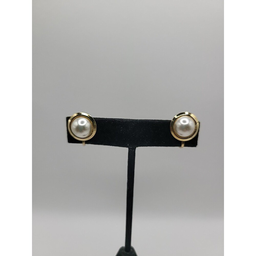Vintage‎ Earrings Clip On Huggie White Cabachon Gold Tone Jewelry Costume